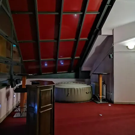 Nik-rom 1 Panzió *